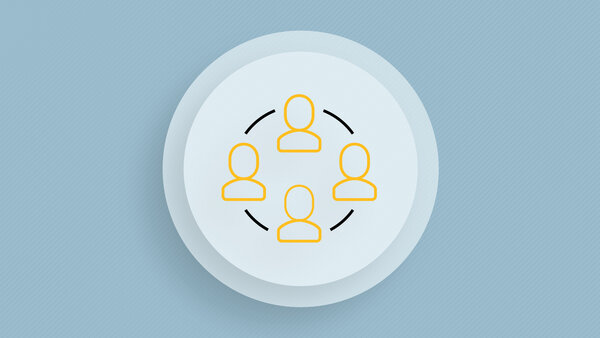 Symbolic image with four upper bodies connected in a circle.